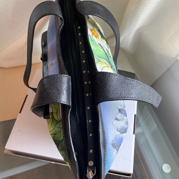 Sharif 100% Leather NWT Shoulder Bag Hand Painted Floral Flowers - Picture 9 of 17